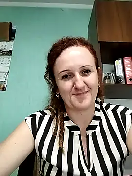 Snapshot of KarinaFlower99 chatting on 14, 7, 2026 KarinaFlower99 online show from 14, 7, 2026