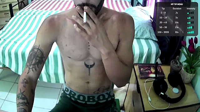 Snapshot of CubanHot27 chatting on 19, 6, 2026 CubanHot27 online show from 19, 6, 2026