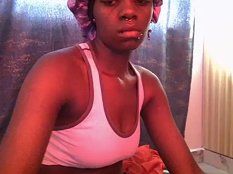Snapshot of Sheratonyblacks chatting on 15, 6, 2026 Sheratonyblacks online show from 15, 6, 2026