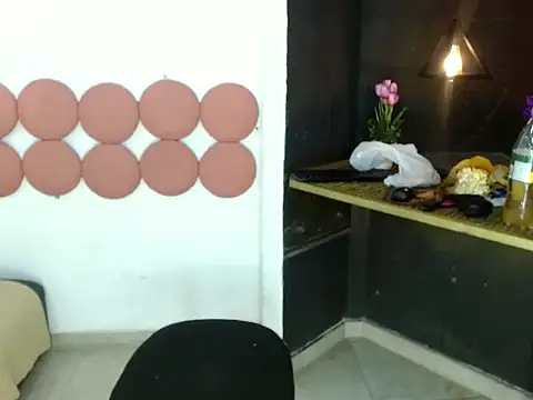 Jazmiin Rosee online show from 27, 6, 2026