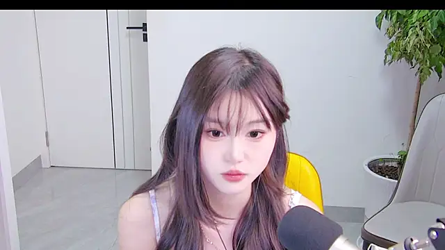 Zhaoqing111 online show from 15, 6, 2026