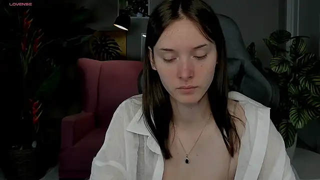 Eva Leeee online show from 6, 8, 2026