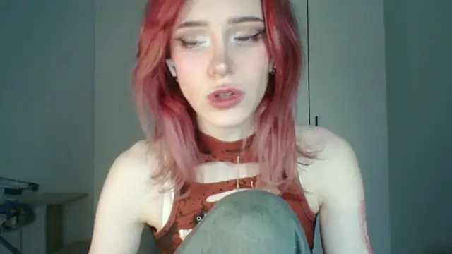 KayleneWesterberg online show from 12, 7, 2026