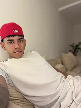 andy cute22 online show from 25, 6, 2026