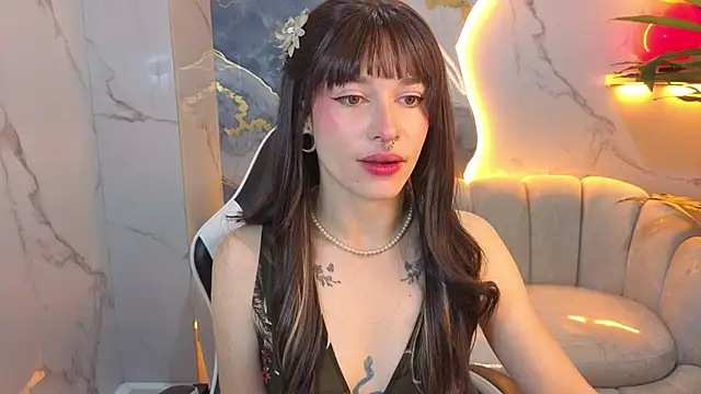 Snapshot of Lily_Tx chatting on 5, 7, 2026 Lily Tx online show from 5, 7, 2026
