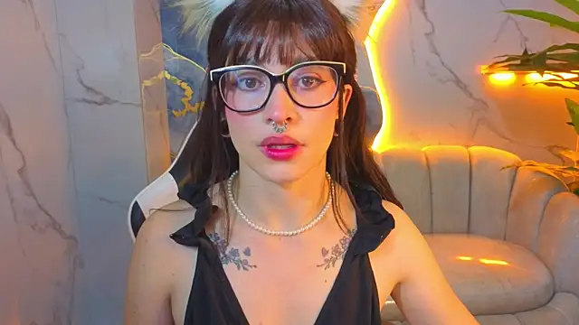 Lily Tx online show from 16, 6, 2026