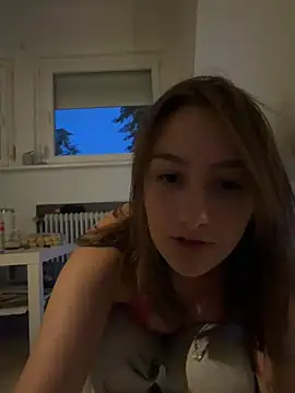 Violet Velvet online show from 21, 7, 2026