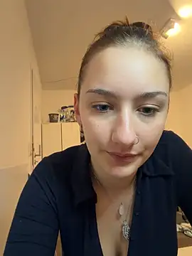 Violet Velvet online show from 14, 6, 2026