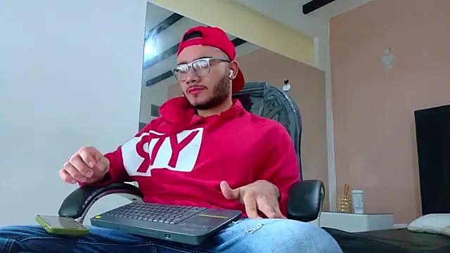Matia Zelvya online show from 15, 7, 2026