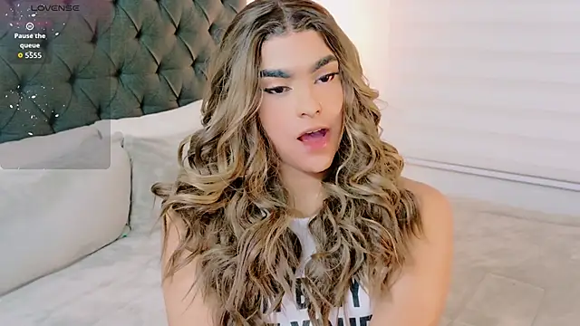 Snapshot of Scarlethvhonparker chatting on 7, 10, 2025 Scarlethvhonparker online show from 7, 10, 2025