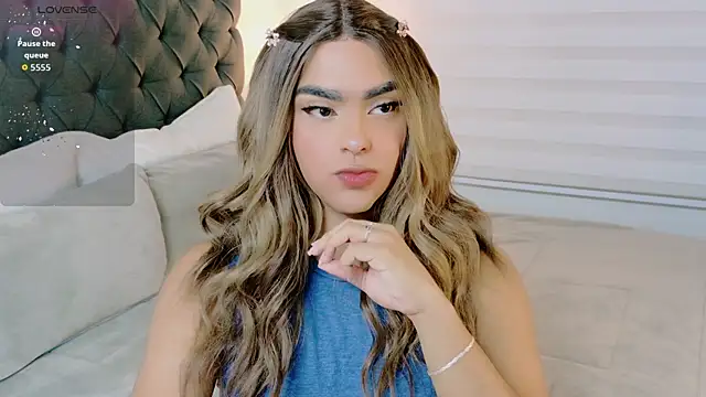 Snapshot of Scarlethvhonparker chatting on 17, 11, 2025 Scarlethvhonparker online show from 17, 11, 2025