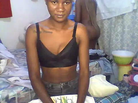 Snapshot of Ladysweetness23 chatting on 2, 7, 2026 Ladysweetness23 online show from 2, 7, 2026