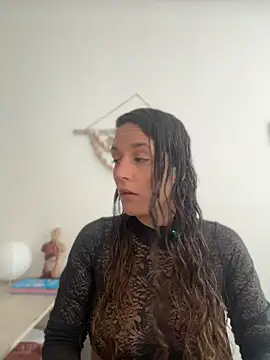 Snapshot of SOPHIA_VELMONT chatting on 12, 6, 2026 SOPHIA VELMONT online show from 12, 6, 2026