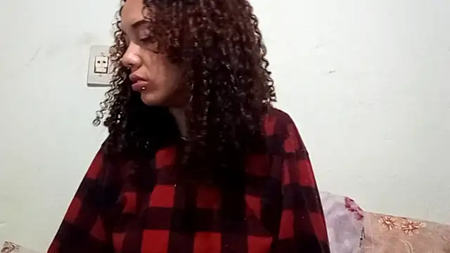 Snapshot of RosannMecardo chatting on 16, 6, 2026 RosannMecardo online show from 16, 6, 2026