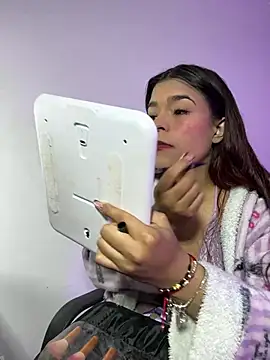 catalina rios1 online show from 19, 6, 2026