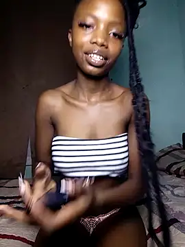 Snapshot of Sexyie_lynne chatting on 23, 7, 2026 Sexyie lynne online show from 23, 7, 2026