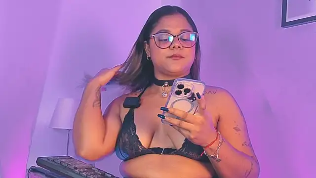 Snapshot of Chelseea_bluey chatting on 15, 7, 2026 Chelseea bluey online show from 15, 7, 2026