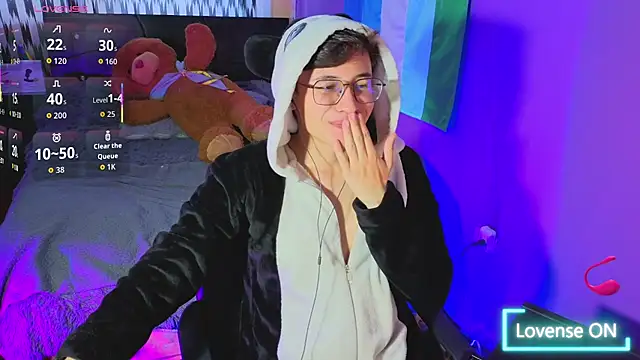 Angelito Twink online show from 6, 7, 2026