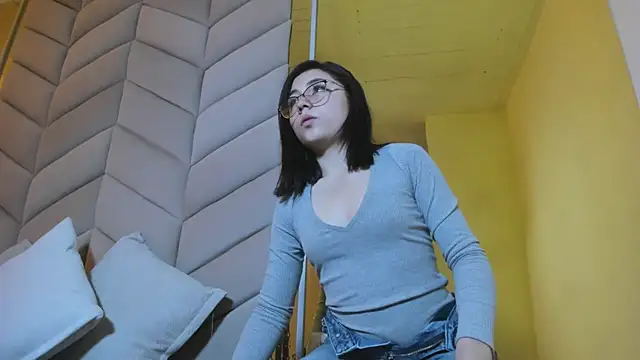 Eve auraa69 online show from 11, 7, 2026