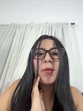 Snapshot of Lunna_Elisa chatting on 8, 8, 2026 Lunna Elisa online show from 8, 8, 2026