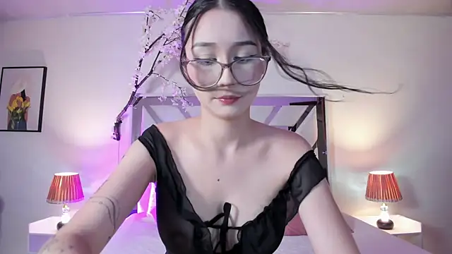 Snapshot of Miss_Belu chatting on 1, 8, 2026 Miss Belu online show from 1, 8, 2026
