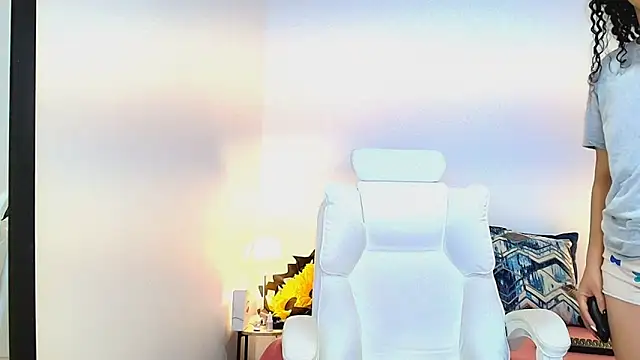 Snapshot of Isabella_Sophia19 chatting on 10, 7, 2026 Isabella Sophia19 online show from 10, 7, 2026