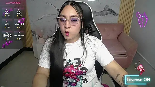 Ariabliss ch online show from 24, 7, 2026