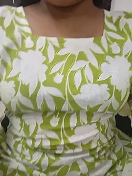 Snapshot of Bold-Divya1 chatting on 14, 6, 2026 Bold-Divya1 online show from 14, 6, 2026