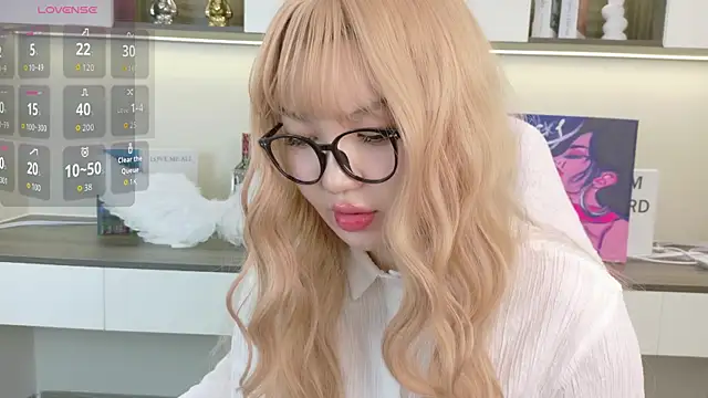 Snapshot of sakuraclover chatting on 6, 7, 2026 sakuraclover online show from 6, 7, 2026