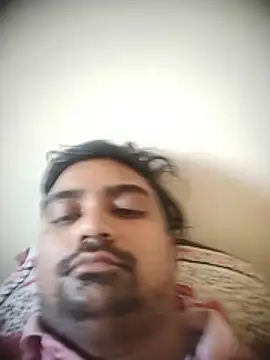 Snapshot of dhirusury050625 chatting on 27, 6, 2026 dhirusury050625 online show from 27, 6, 2026