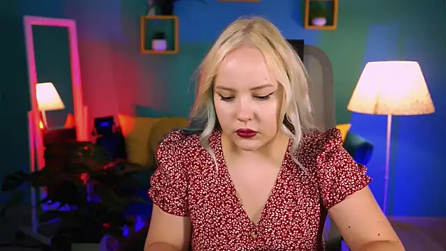 Snapshot of stellawatts chatting on 16, 6, 2026 stellawatts online show from 16, 6, 2026