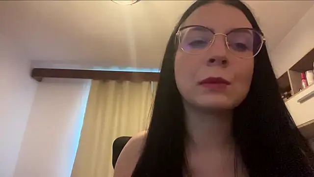 Snapshot of LucyHotelling chatting on 20, 6, 2026 LucyHotelling online show from 20, 6, 2026