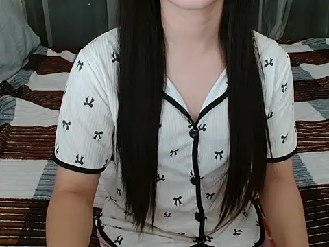 xsavanah01 online show from 12, 7, 2026