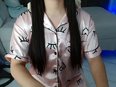xsavanah01 online show from 5, 7, 2026