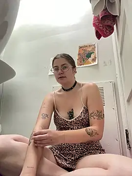 Snapshot of mclacy chatting on 17, 6, 2026 mclacy online show from 17, 6, 2026