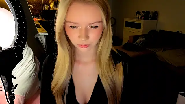 viyy online show from 25, 7, 2026