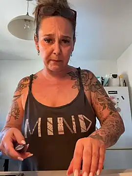 -SweetSandy- online show from 25, 6, 2026