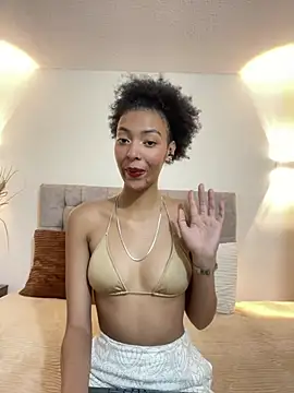 Snapshot of Kiara_Kamau_XXX chatting on 6, 7, 2026 Kiara Kamau XXX online show from 6, 7, 2026
