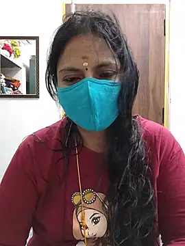 Snapshot of Tamil_white_beauty chatting on 5, 7, 2026 Tamil white beauty online show from 5, 7, 2026
