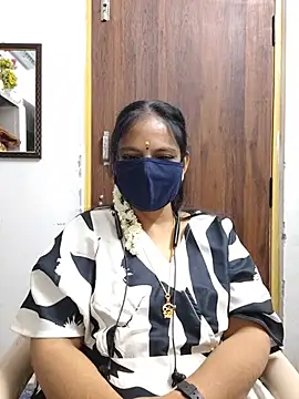 Snapshot of Tamil_white_beauty chatting on 16, 7, 2026 Tamil white beauty online show from 16, 7, 2026