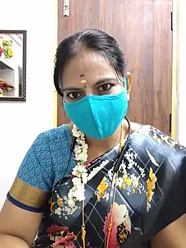 Snapshot of Tamil_white_beauty chatting on 14, 7, 2026 Tamil white beauty online show from 14, 7, 2026