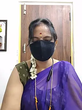 Snapshot of Tamil_white_beauty chatting on 11, 7, 2026 Tamil white beauty online show from 11, 7, 2026