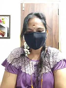 Snapshot of Tamil_white_beauty chatting on 9, 7, 2026 Tamil white beauty online show from 9, 7, 2026