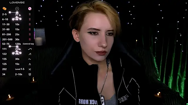 Snapshot of _Shadow_devil__ chatting on 28, 7, 2026 Shadow devil online show from 28, 7, 2026