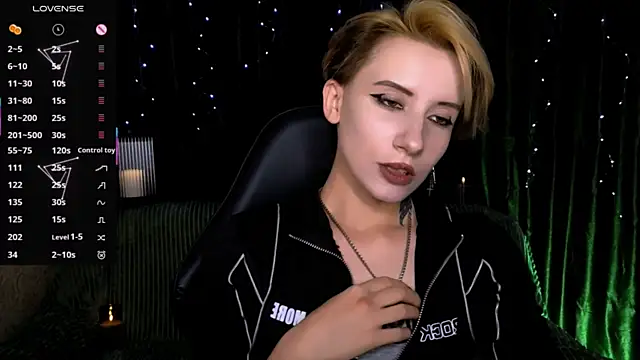 Snapshot of _Shadow_devil__ chatting on 28, 7, 2026 Shadow devil online show from 28, 7, 2026