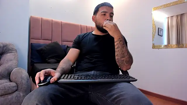 Massimo Moretti online show from 23, 7, 2026