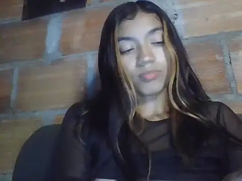 Snapshot of canelita0510 chatting on 18, 6, 2026 canelita0510 online show from 18, 6, 2026