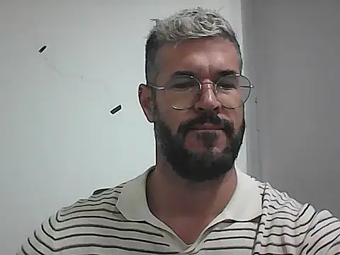 Snapshot of mrbighairychest chatting on 19, 6, 2026 mrbighairychest online show from 19, 6, 2026
