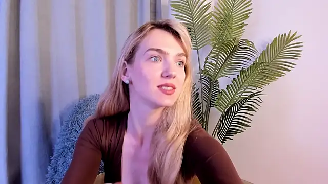 Snapshot of MarielRoloson chatting on 16, 6, 2026 MarielRoloson online show from 16, 6, 2026