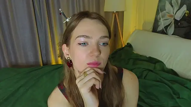 Snapshot of MarielRoloson chatting on 12, 7, 2026 MarielRoloson online show from 12, 7, 2026
